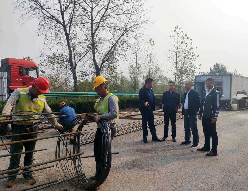 1、荣总调研项目工地.jpg