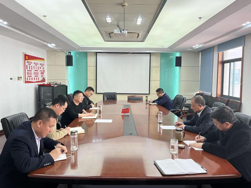 荣扎厚赴安徽上铁地方铁路leyu登录.jpg